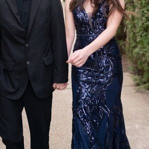 Size 2, Navy Blue Prom Dress